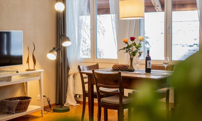 Huttwilen Apartment | Ferienwohnung Frostenegg