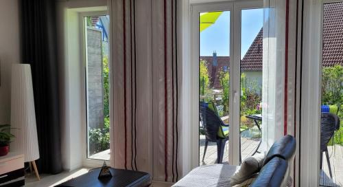 Bad Abbach Apartment | Ferienwohnung Gartenblick mit Terrasse