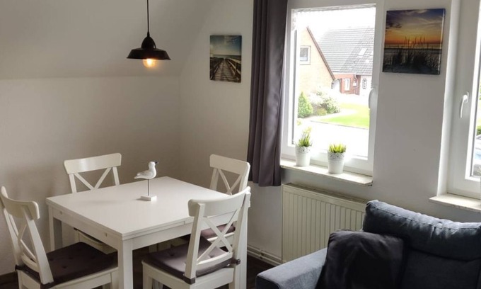 Werdum Apartment | Ferienwohnung Gastriege 21 OG - Ferienwohnung Gastriege 21