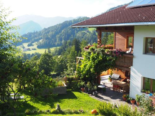 Brandenberg Apartment | Ferienwohnung Hübner
