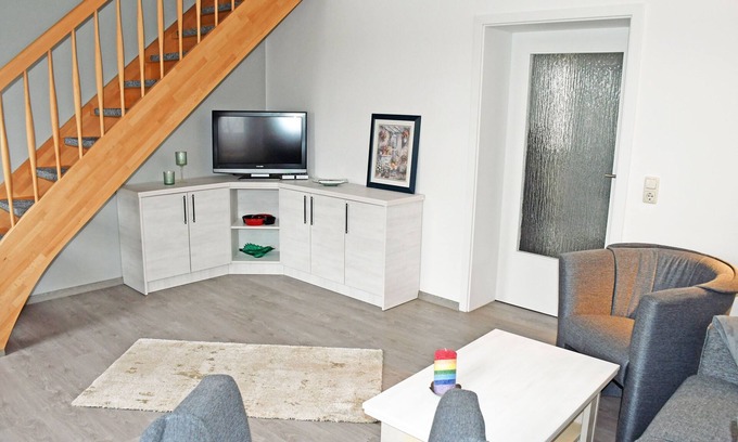 Schaprode Apartment | Ferienwohnung Hanna mit Terrasse - Ferienwohnungen Udars auf Rügen