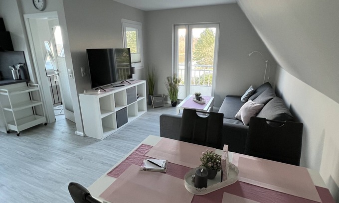 Sehestedt Apartment | Ferienwohnung Haus Ankerplatz am Nord - Ostsee - Kanal
