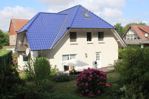 Patzig Apartment | Ferienwohnung Holzerland