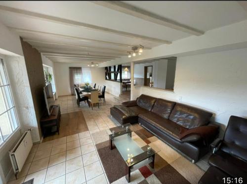 Halsenbach Apartment | Ferienwohnung I&I