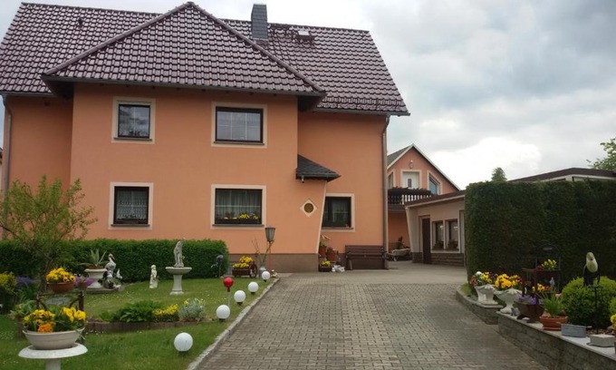 Koenigsbrueck Apartment | Ferienwohnung ILSENHOF