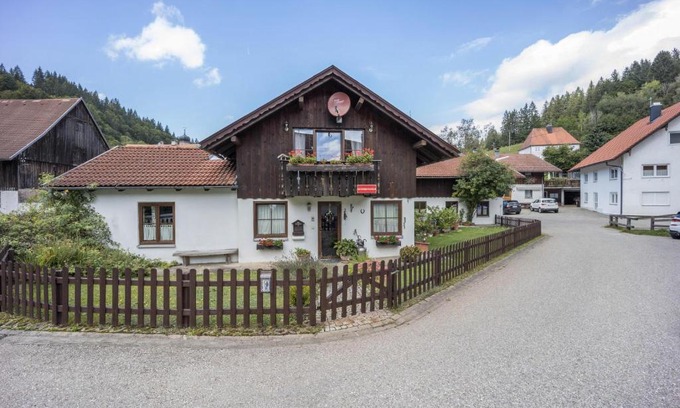 Buchenberg Apartment | Ferienwohnung im Haus Kreuzthal