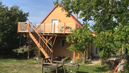 Warnitz Apartment | Ferienwohnung in der Uckermark am Oberuckersee OT Warnitz