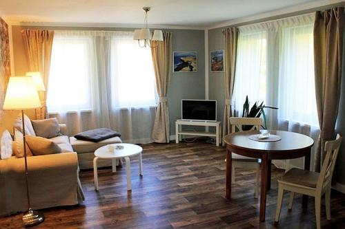 Velgast Apartment | Ferienwohnung Irisgarten am Pfarrgarten Starkow