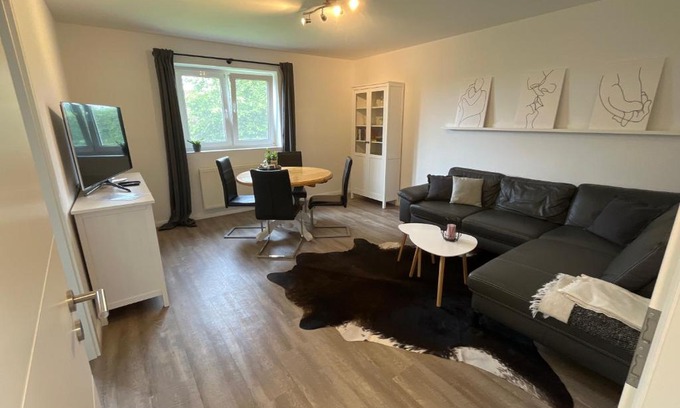 Horburg Apartment | Ferienwohnung Katharon