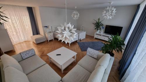 Frankenheim-Lindennaundorf Apartment | Ferienwohnung Kirsten