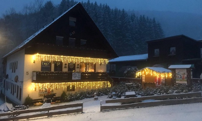 Sieber Apartment | Ferienwohnung Klein Holland Harz 4 Personen mit umfangreichen Freizeiteinrichtungen im Innen- und Außenbereich im attraktiven Harz