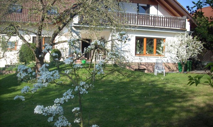Hochelheim Apartment | Ferienwohnung Lahntal/Taunus