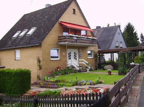 Sudwinsen Apartment | Ferienwohnung Landmann