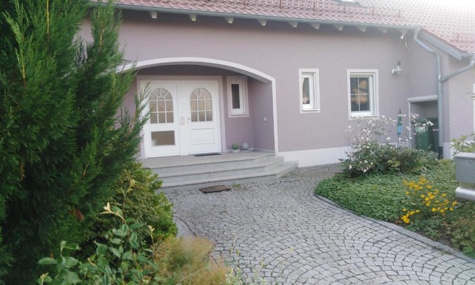 Nittenau Apartment | Ferienwohnung Lang