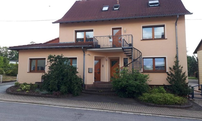 Wadern Apartment | Ferienwohnung Müller - apartment/apartment, shower, WC