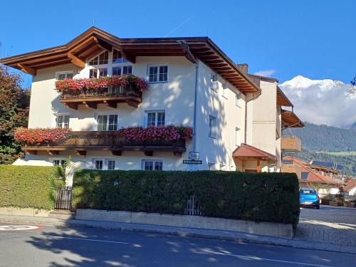 Kolsass Apartment | Ferienwohnung Mader