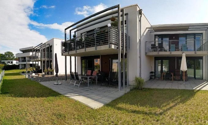 Altefaehr Apartment | Ferienwohnung MeerBlick OG