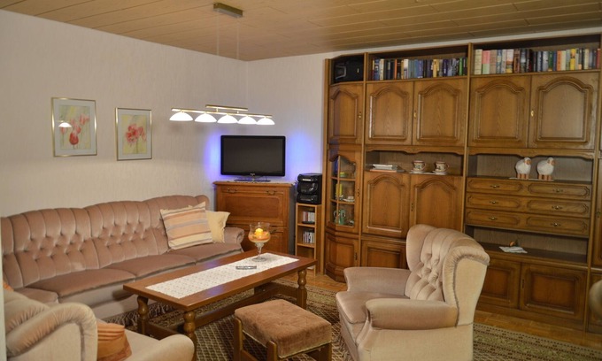 Raesfeld Apartment | Ferienwohnung Miezal, 1-4 Pers
