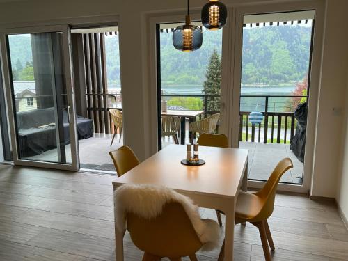 Sattendorf Apartment | Ferienwohnung mit Seeblick - Ossiacher See Gerlitzen