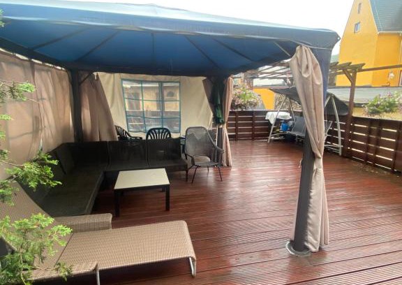 Aue Apartment | Ferienwohnung mit Terrasse