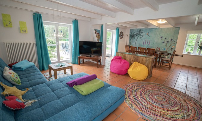 Winnert Apartment | Ferienwohnung Nr. 1-Apartment-Panoramic-Private Bathroom-Countryside view