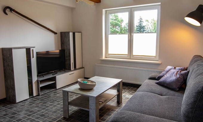 Freest Apartment | Ferienwohnung Obergeschoss - Ferienwohnungen Dreimaster
