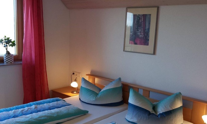 Amtzell Apartment | Ferienwohnung Panorama - Gasthof Grüner Baum "kongo"