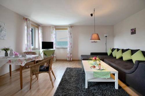 Meldorf Apartment | Ferienwohnung Postel