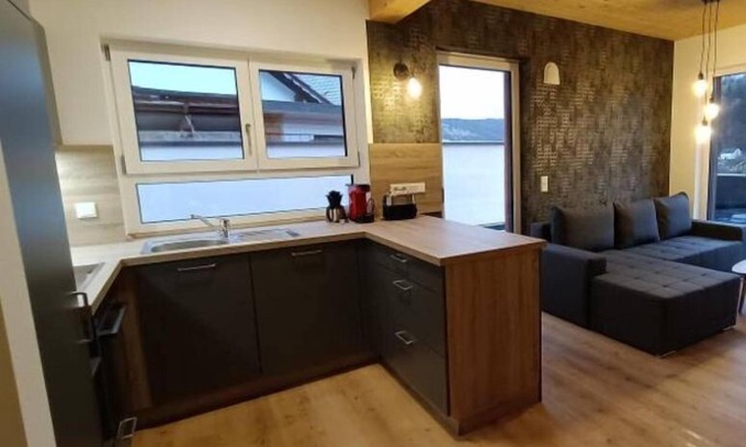 Riedenburg Apartment | Ferienwohnung Rosenburg mit Terrasse