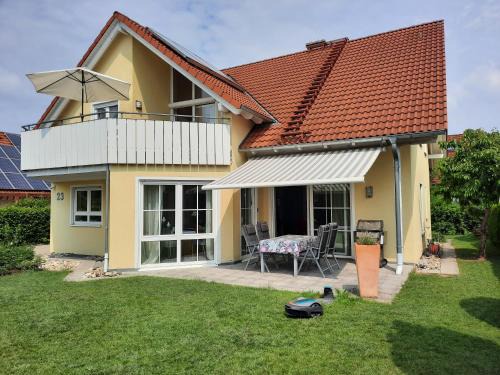 Oehringen Apartment | Ferienwohnung Rosengarten