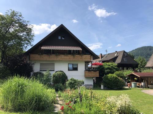 Untermunstertal Apartment | Ferienwohnung Sägegasse, Typ A