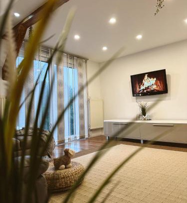 Wolfsbach Apartment | Ferienwohnung Samy Sommeraktion 2025