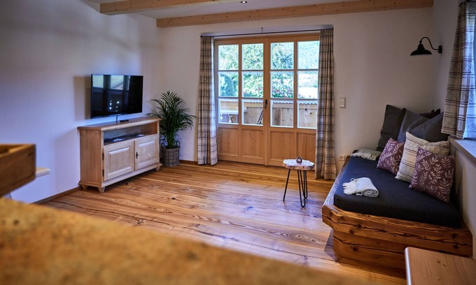 Staudach Apartment | Ferienwohnung Schuastanagei - Ferienwohnungen Bergbleamal