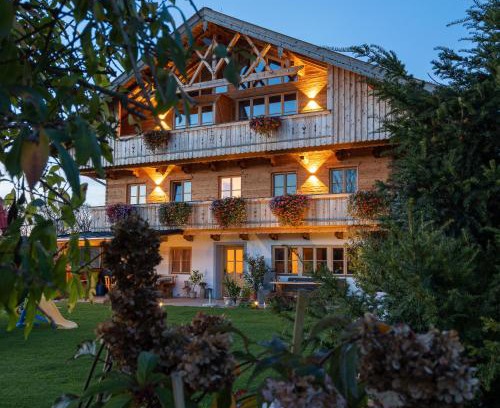 Gaißach Ski Chalet | Ferienwohnung Schmickhof