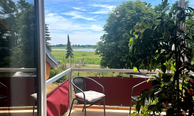 Radewege Apartment | Ferienwohnung Seeblick Radewege