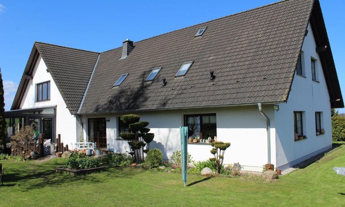 Loissin Apartment | Ferienwohnung Seeluft