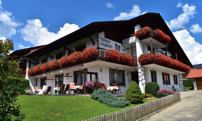 Bad Bayersoien Apartment | Ferienwohnung Susanne im Gästehaus Bergfrieden