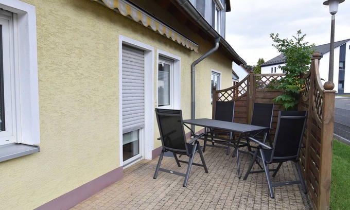 Eckental Apartment | Ferienwohnung Sunlight