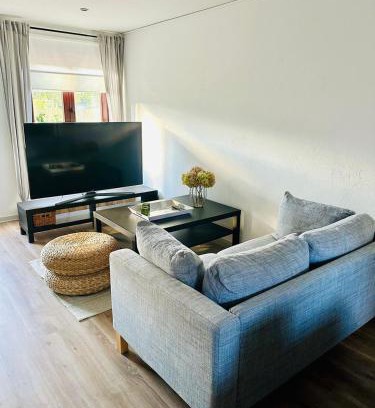 Saarwellingen Apartment | Ferienwohnung Suzanne mit Außenbereich