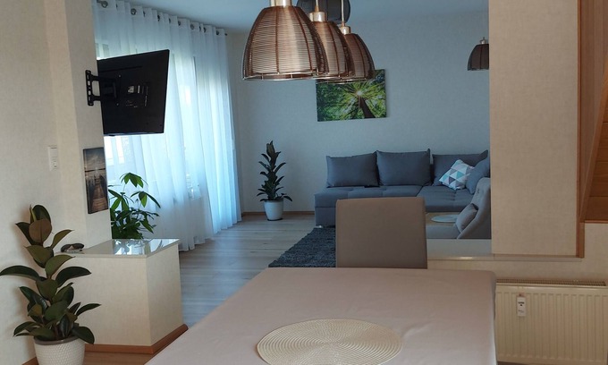 Treysa Apartment | Ferienwohnung Treysa