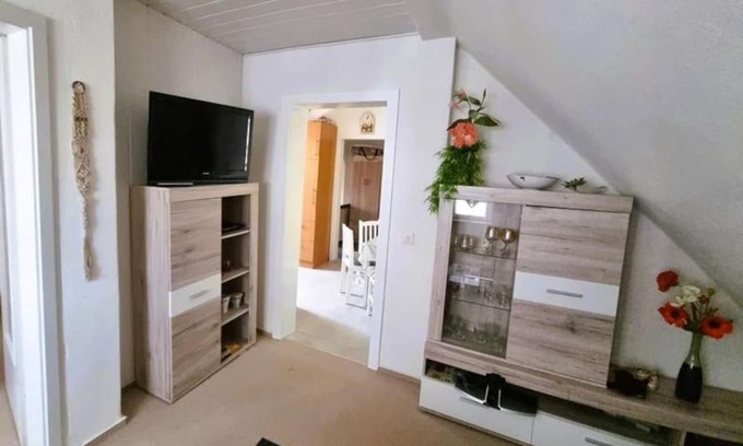Grossbreitenbach Apartment | Ferienwohnung Urlaub über den Second Hand Lädchen