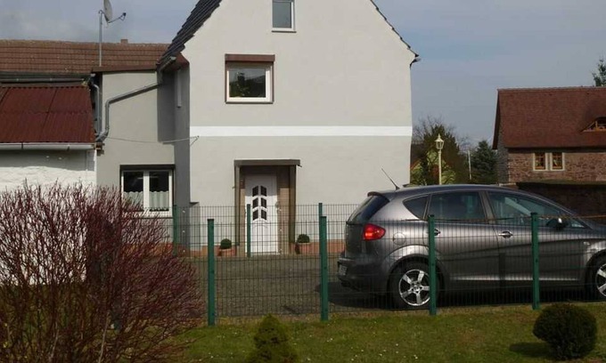 Mansfeld Apartment | Ferienwohnung Vollrath - Holiday apartment