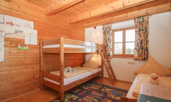 Traunstein Apartment | Ferienwohnung "waldblick" 80m², Eg-anbau 2 Pers., Nichtraucher, W-lan