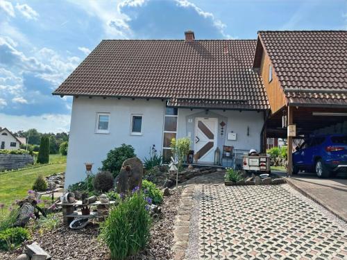 Waldfenster Apartment | Ferienwohnung Wehner