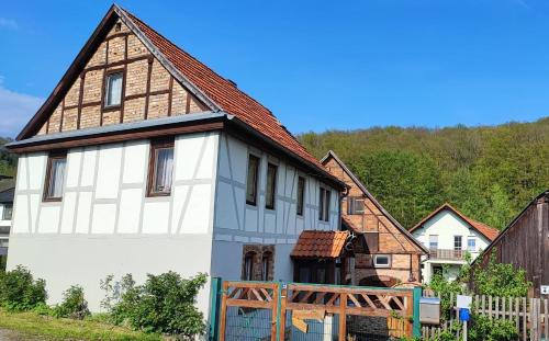 Sangerhausen Apartment | Ferienwohnung Weise