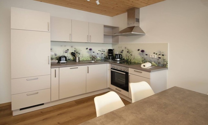 Beilngries House | Ferienwohnung Wiesenblume UR