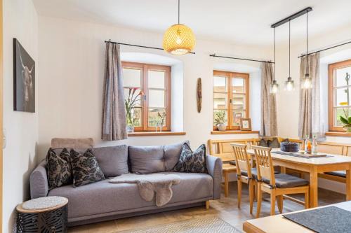 Tittmoning Apartment | Ferienwohnung z'Dandlberg