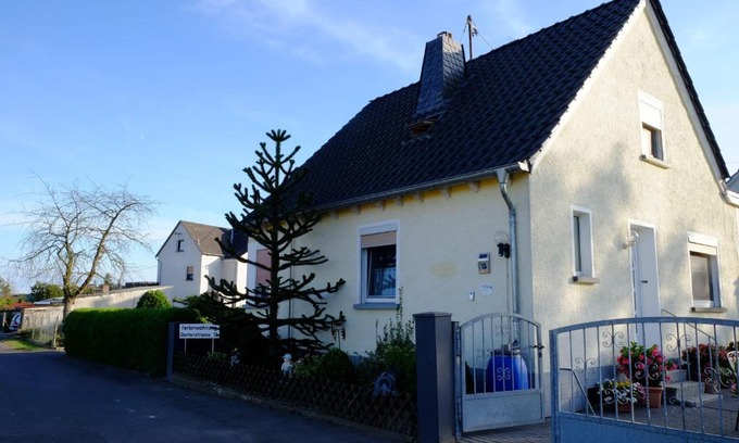 Munstermaifeld Apartment | Ferienwohnung-zum-Kueppchen