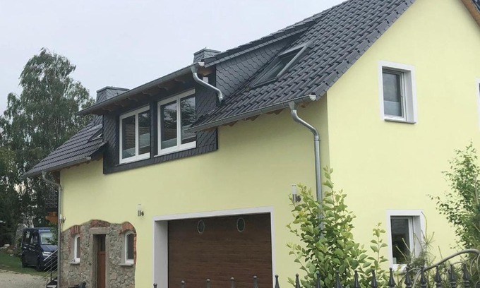 Grossdubrau Apartment | Ferienwohnung „Zum Leuchtturm“