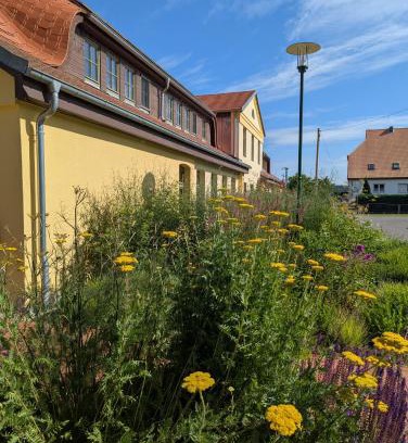 Lalendorf Apartment | Ferienwohnungen - barrierefrei - im sanierten Gutshof